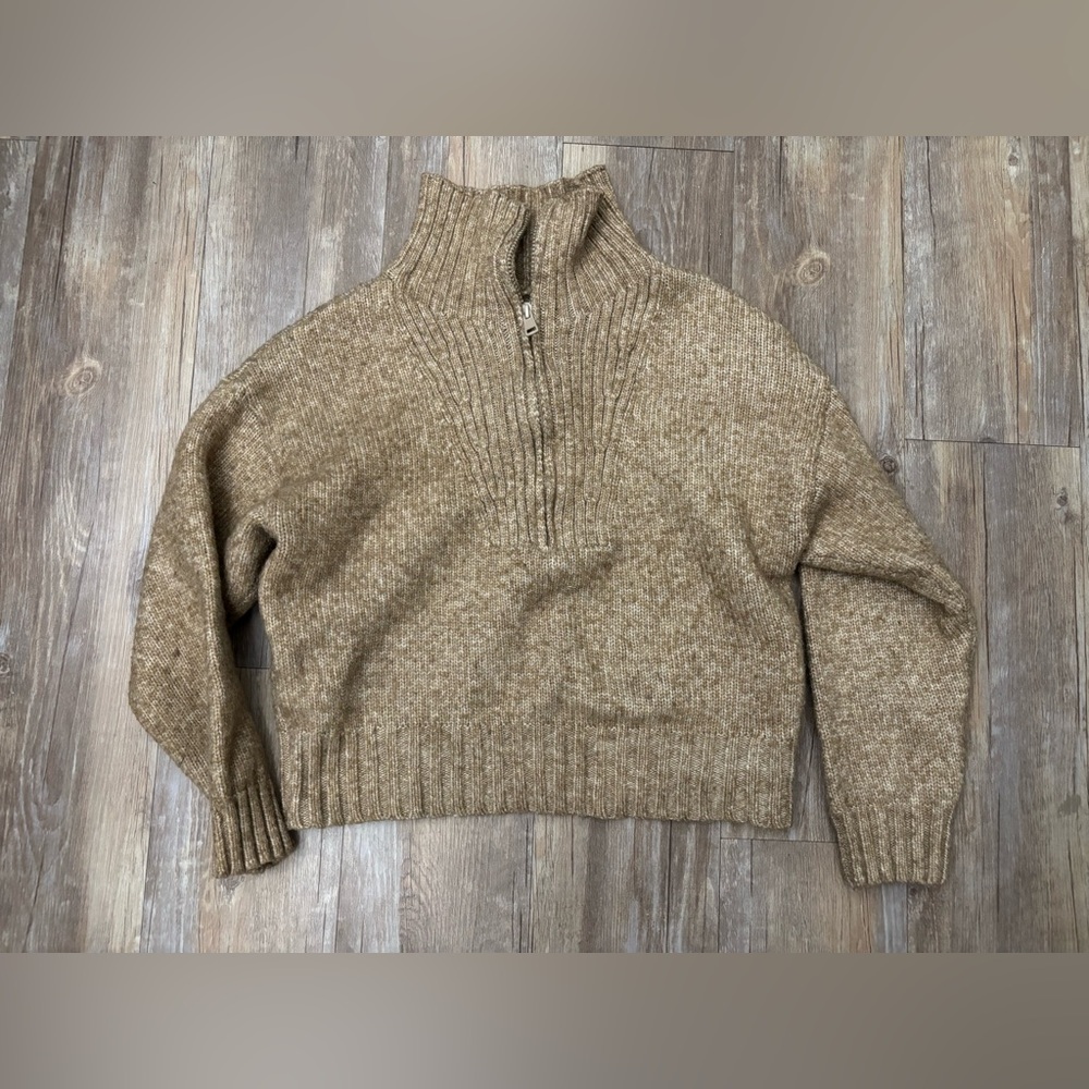 American Eagle Brown Cropped Sweater 1/4
Zip Collared Women's Size Medium